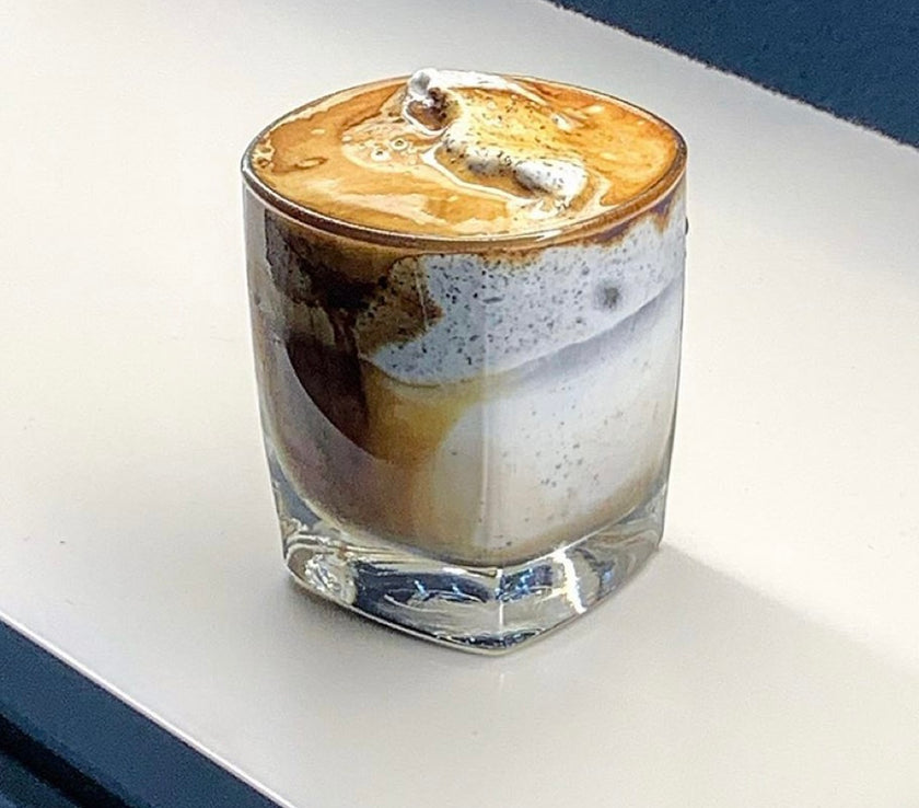 TEA ROOM | Black sesame cream